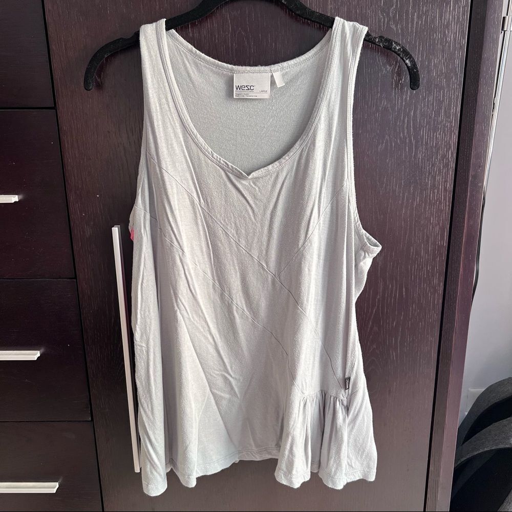 4/$20 wesc flowy tank top - Picture 2 of 9
